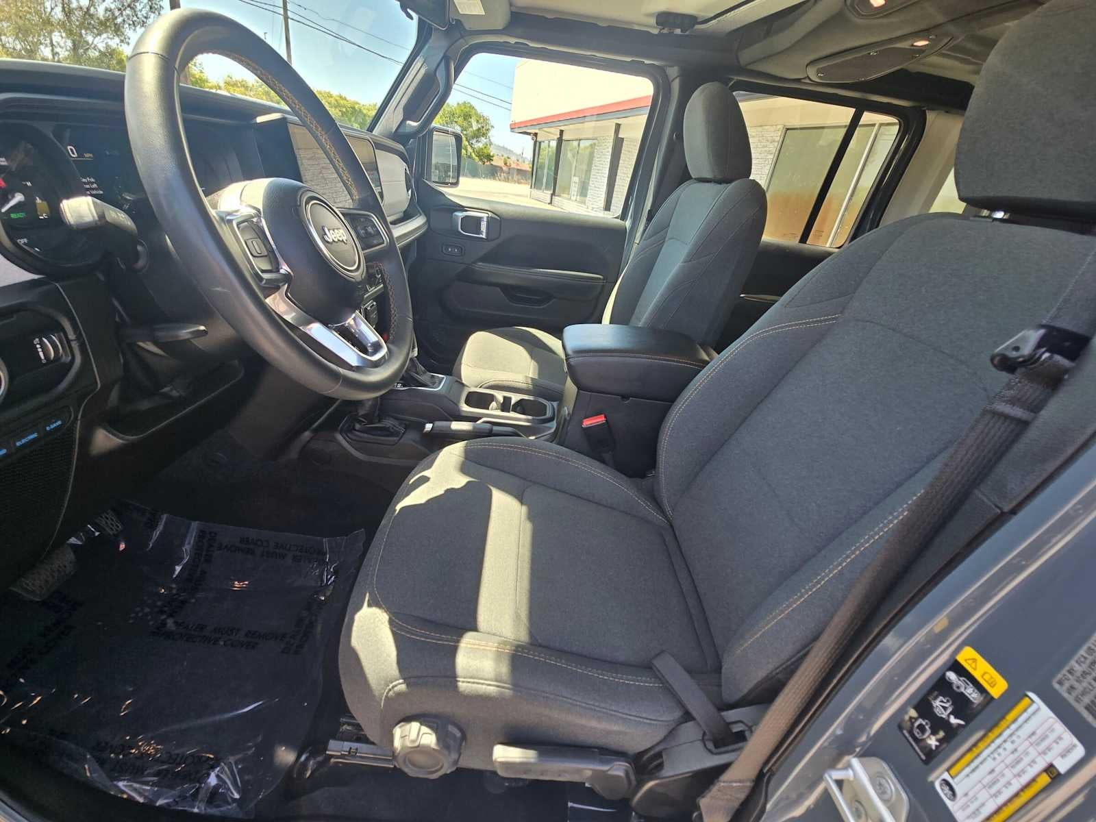 2024 Jeep Wrangler 4xe Sahara