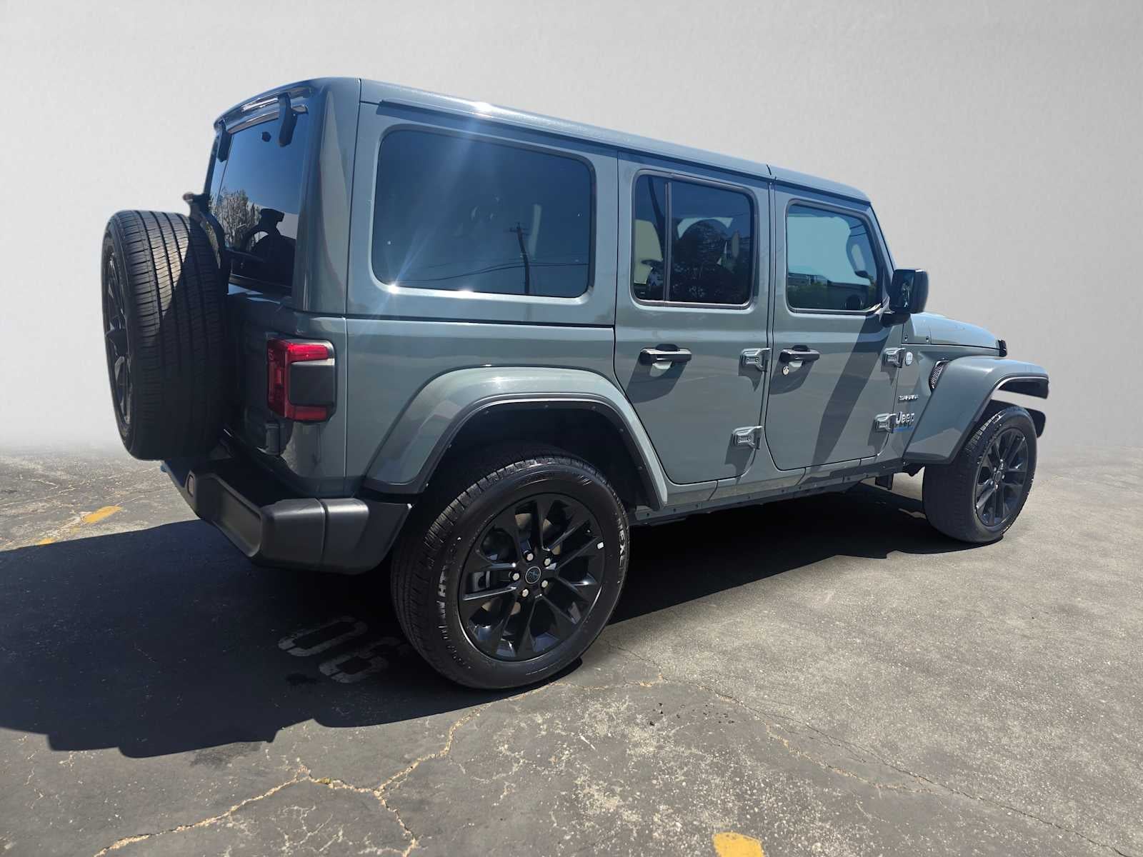 2024 Jeep Wrangler 4xe Sahara