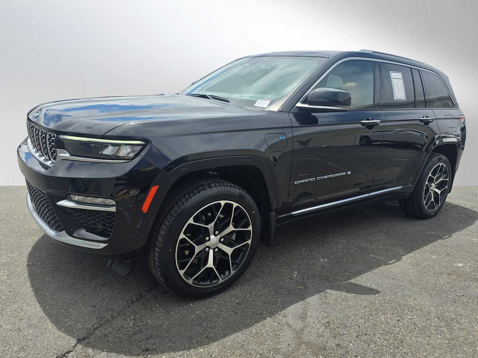 2022 Jeep Grand Cherokee 4xe Summit Reserve