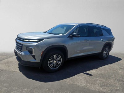 2025 Chevrolet Traverse FWD LT