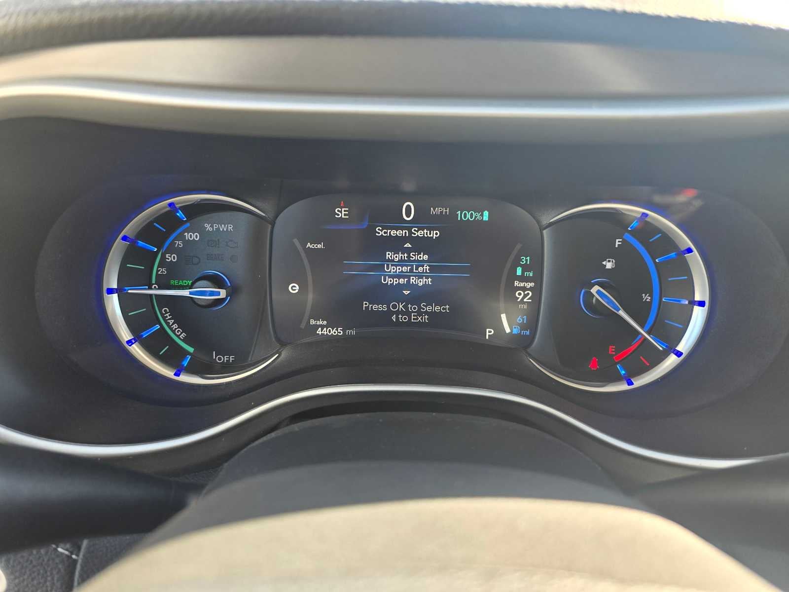 2023 Chrysler Pacifica Hybrid Touring L