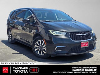 2023 Chrysler Pacifica Hybrid Touring L