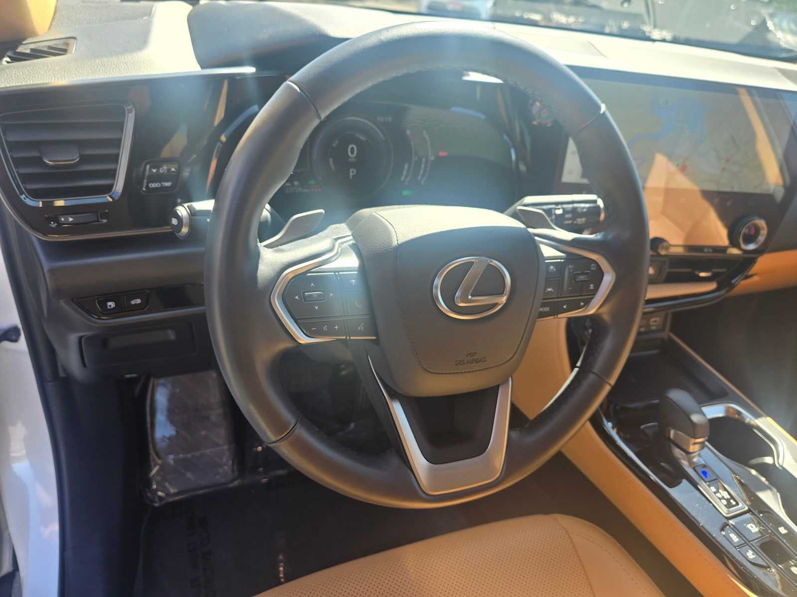 2025 Lexus NX 350h Premium