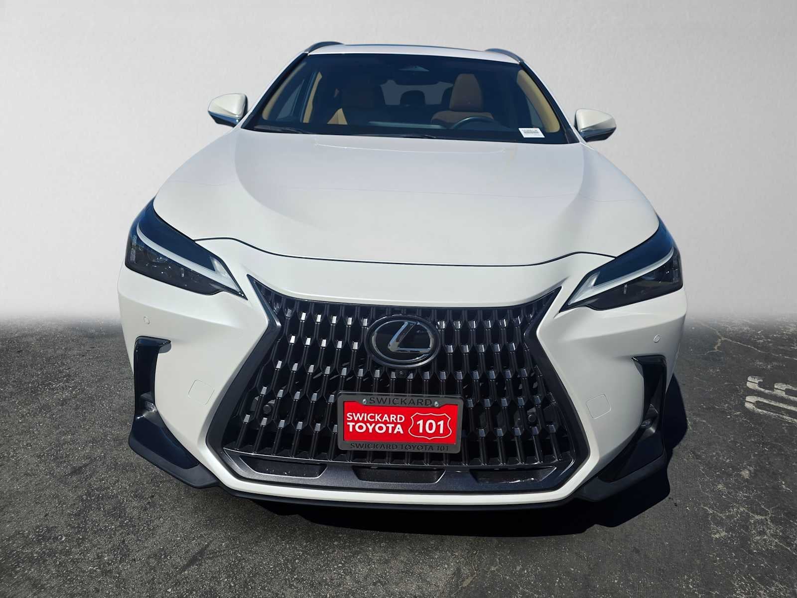 2025 Lexus NX 350h Premium