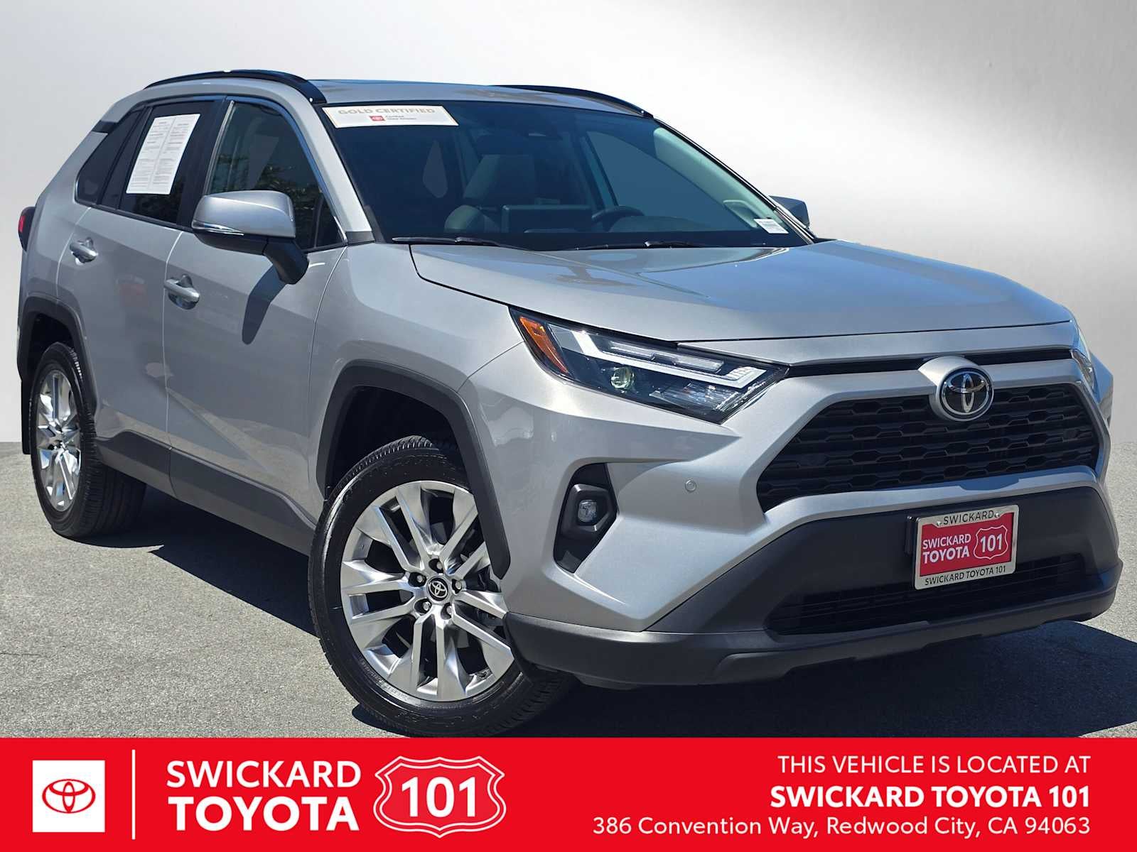 2025 Toyota RAV4 XLE Premium