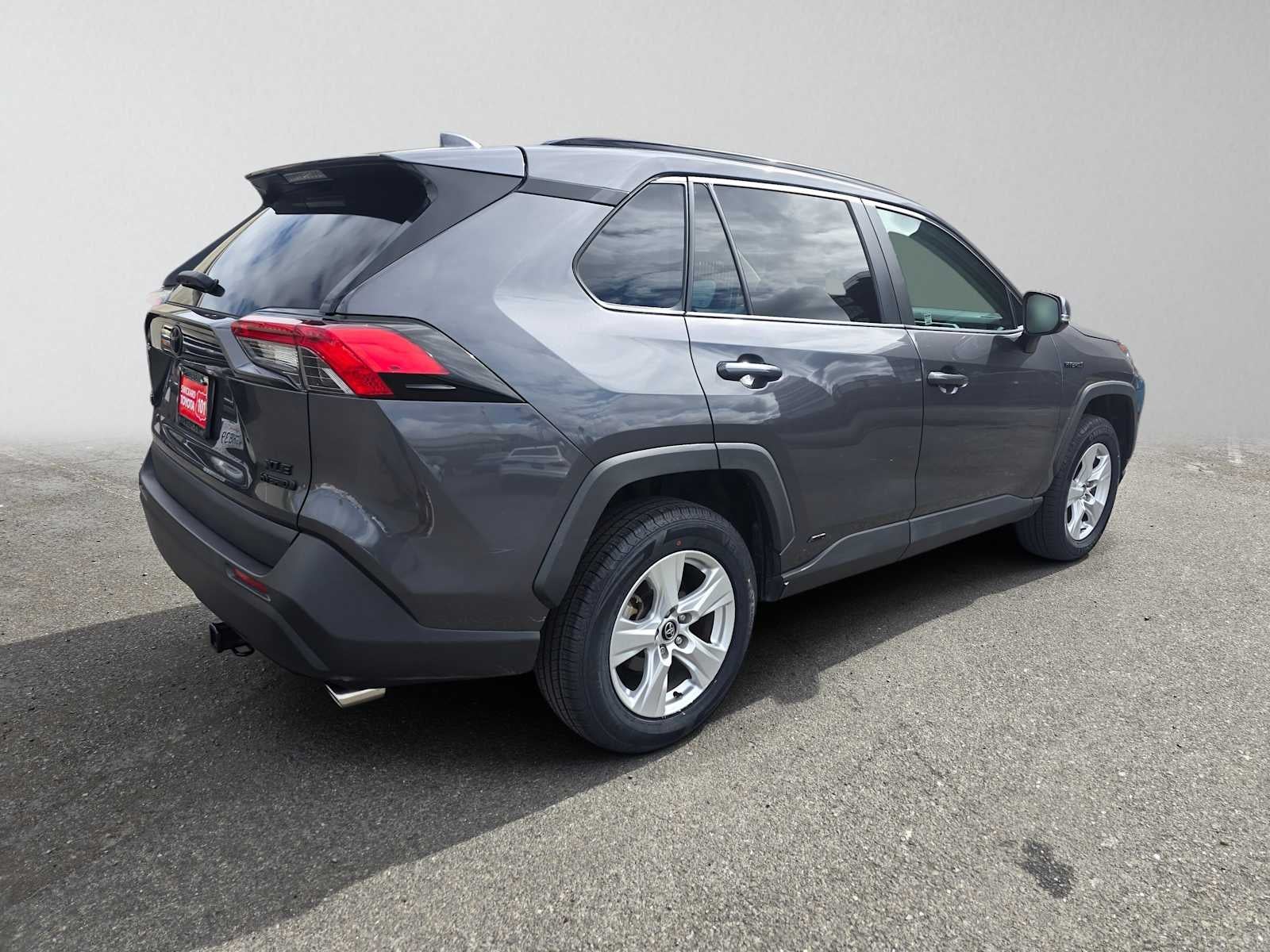 2020 Toyota RAV4 Hybrid XLE