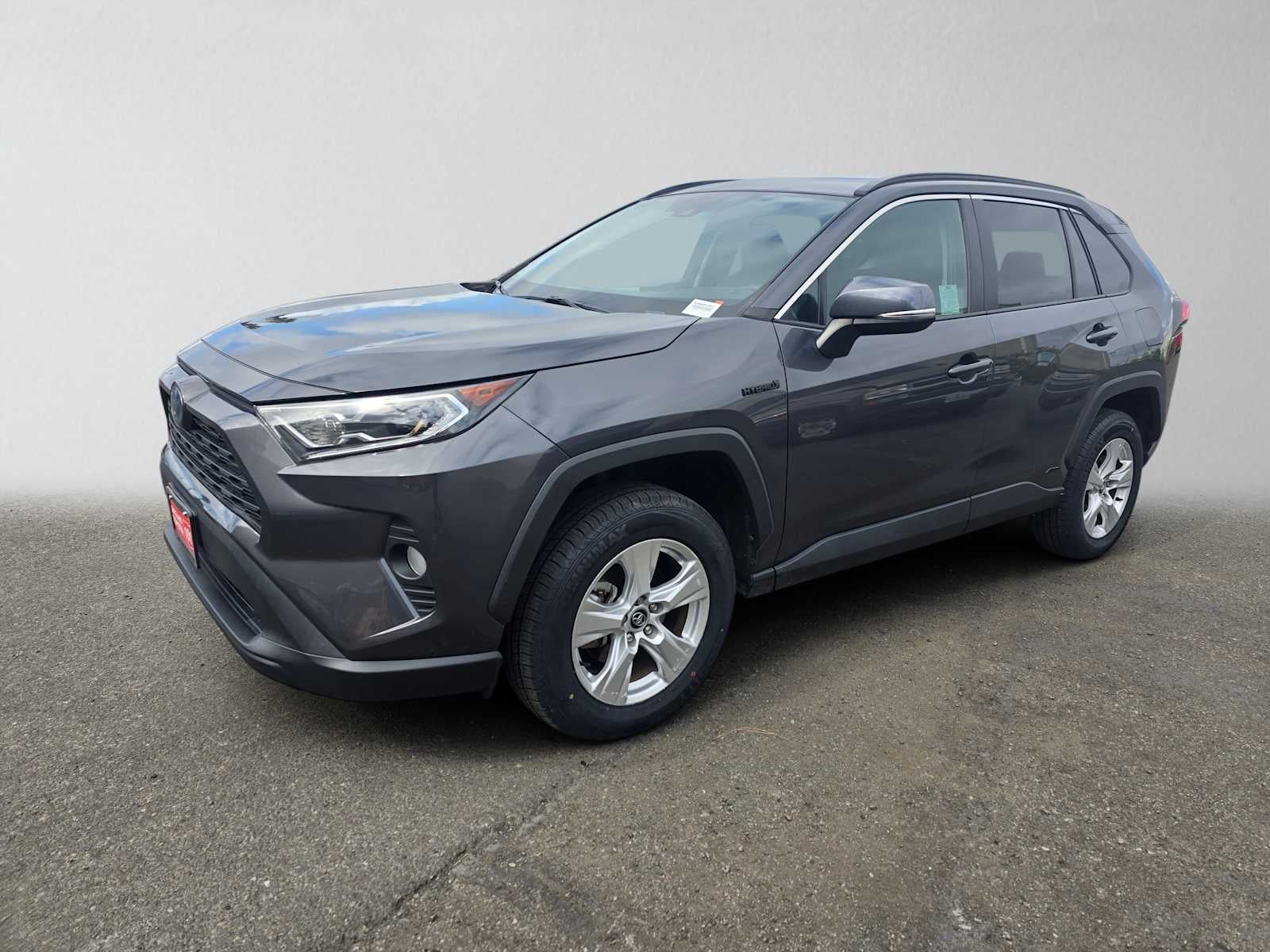 2020 Toyota RAV4 Hybrid XLE