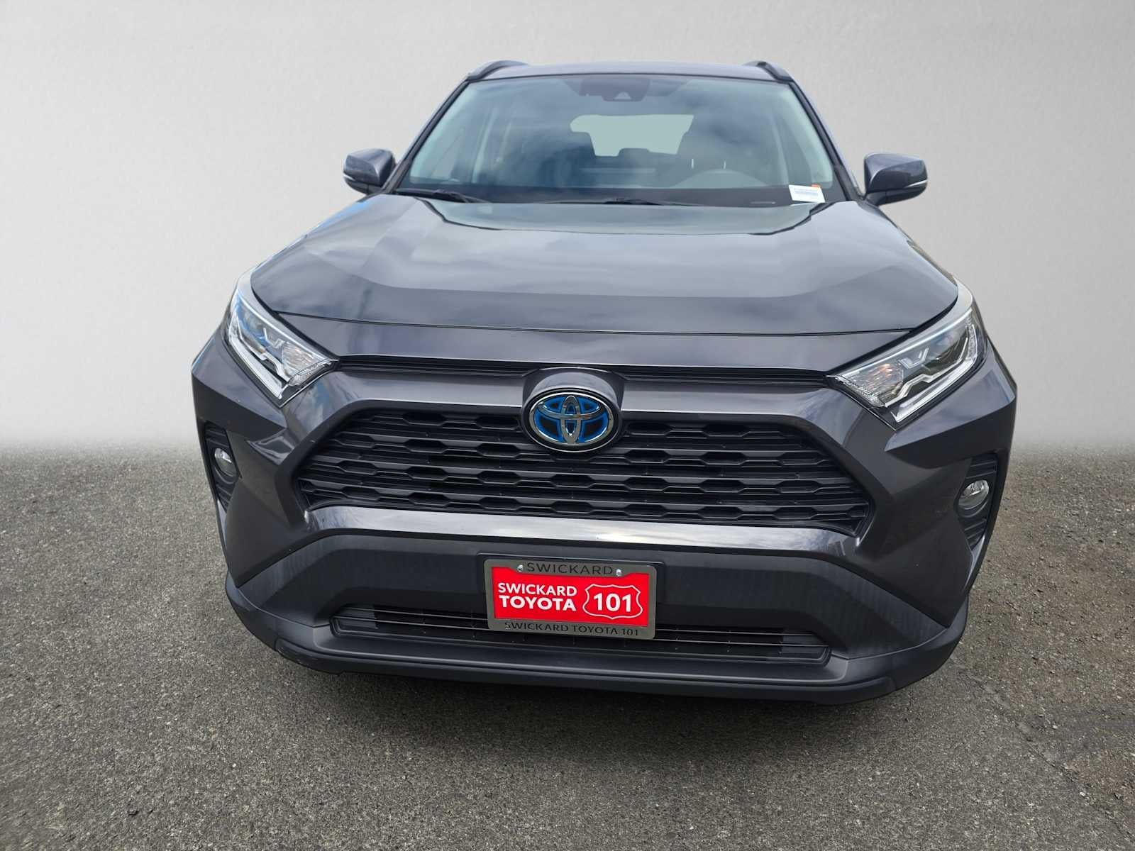 2020 Toyota RAV4 Hybrid XLE