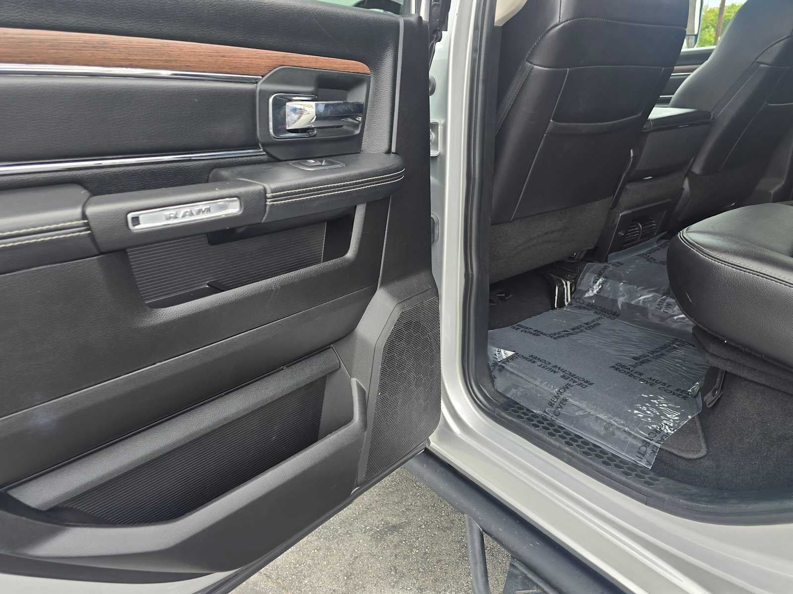 2018 RAM 2500 Laramie