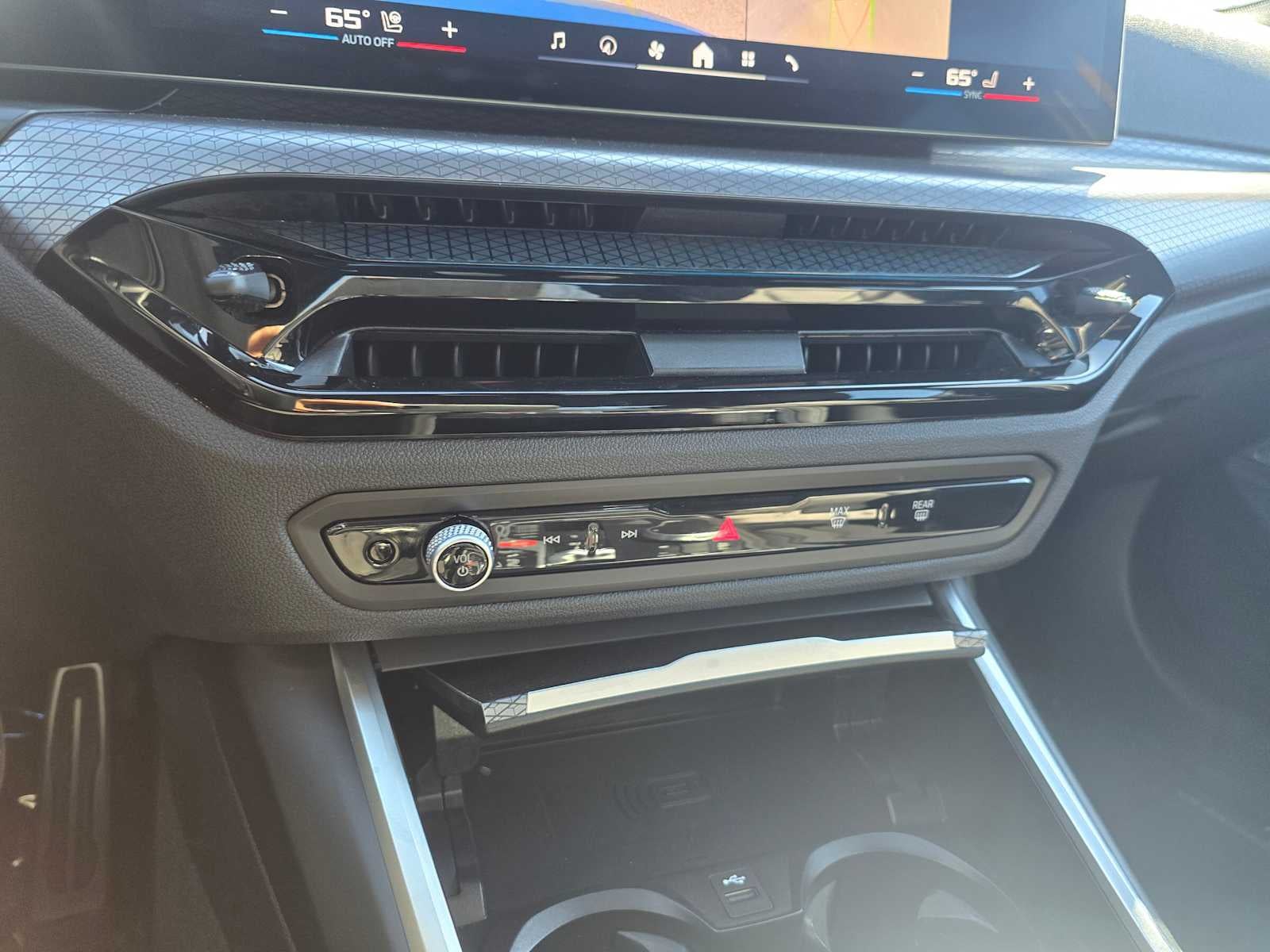 2025 BMW M340i M340i