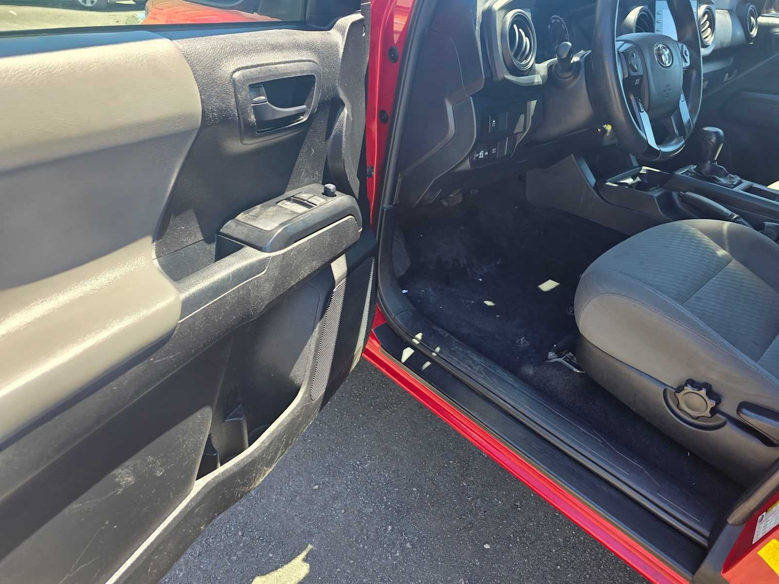2022 Toyota Tacoma SR