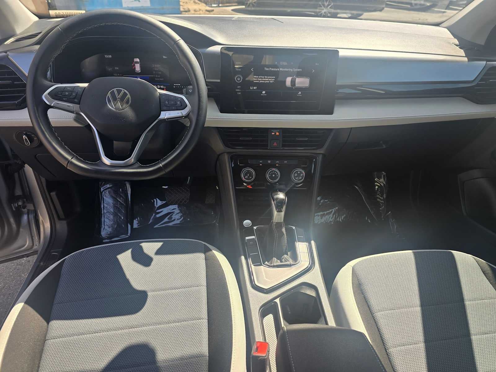 2025 Volkswagen Taos S