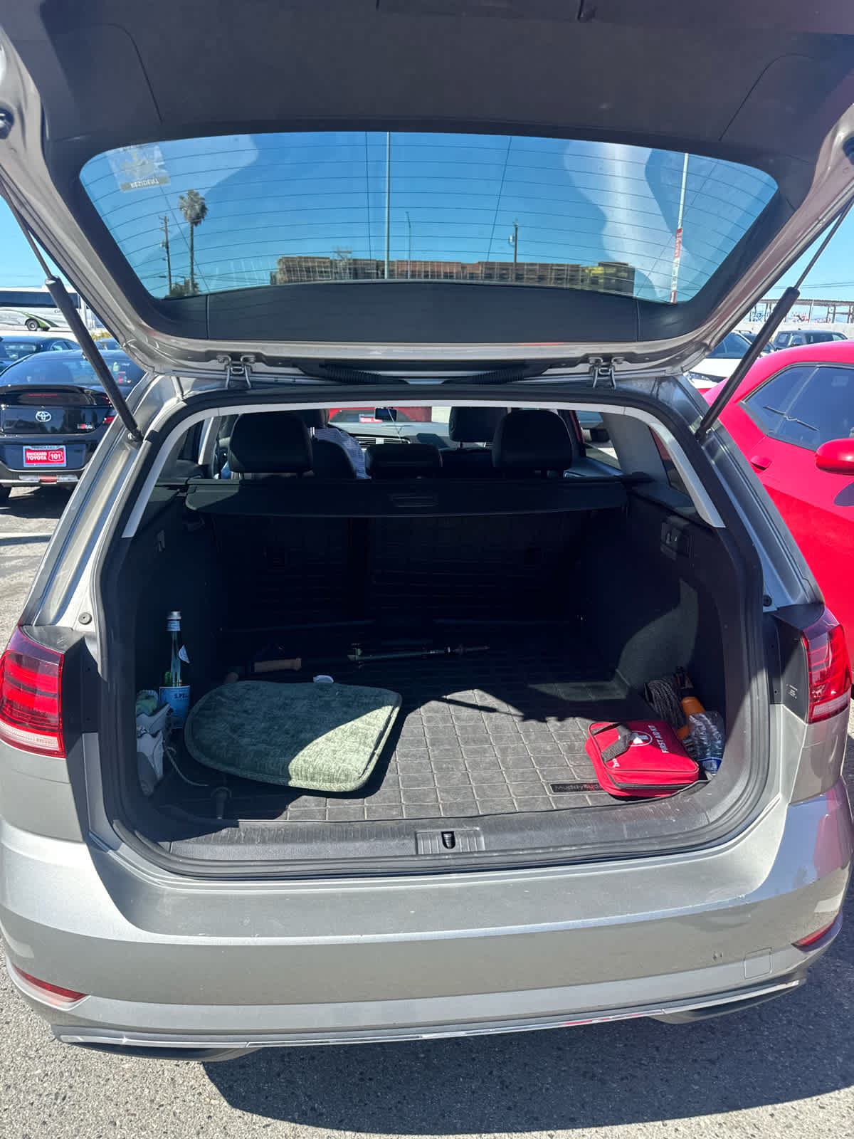 2019 Volkswagen Golf SportWagen S