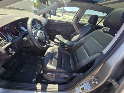 2019 Volkswagen Golf SportWagen S
