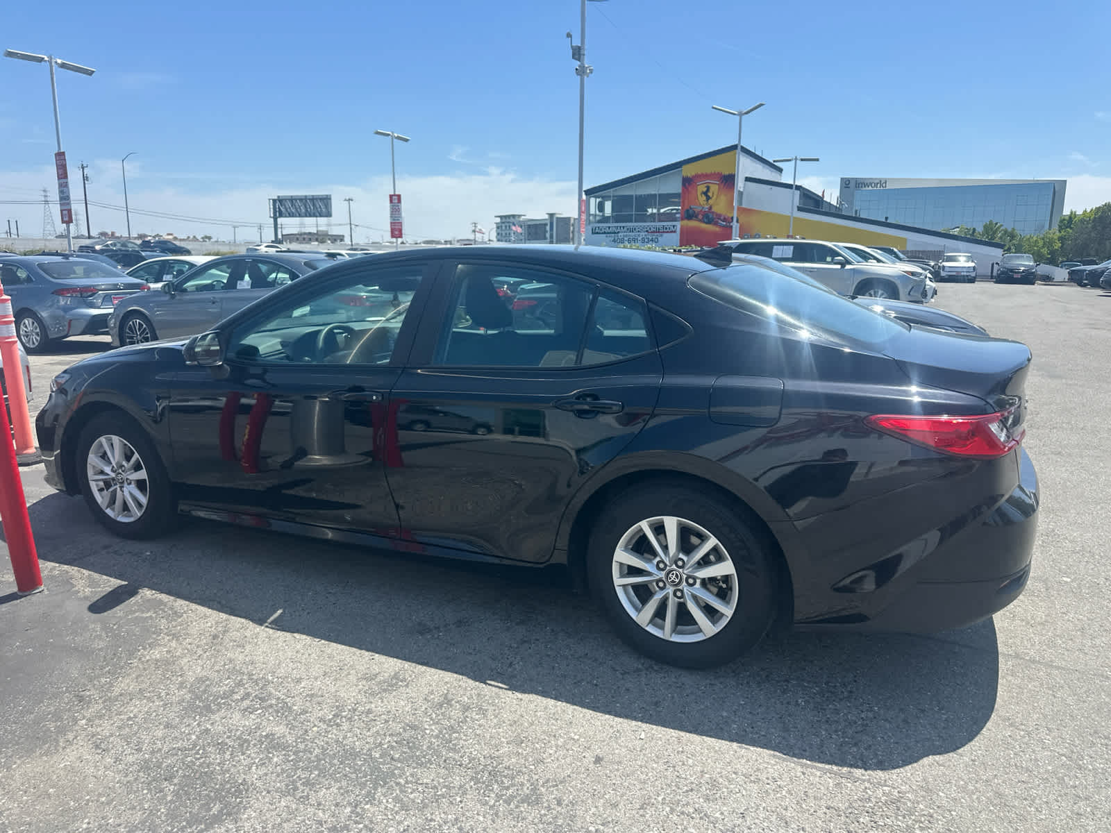 2025 Toyota Camry LE