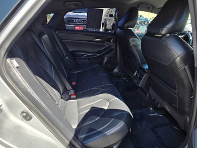 2021 Toyota Avalon Hybrid XLE