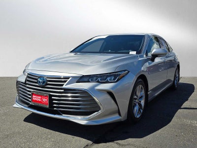 2021 Toyota Avalon Hybrid XLE