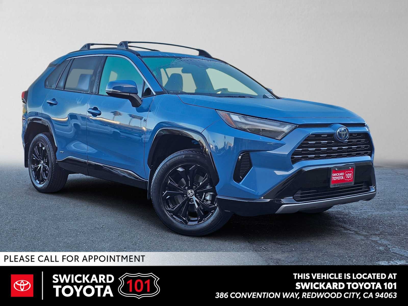2023 Toyota RAV4 Hybrid SE