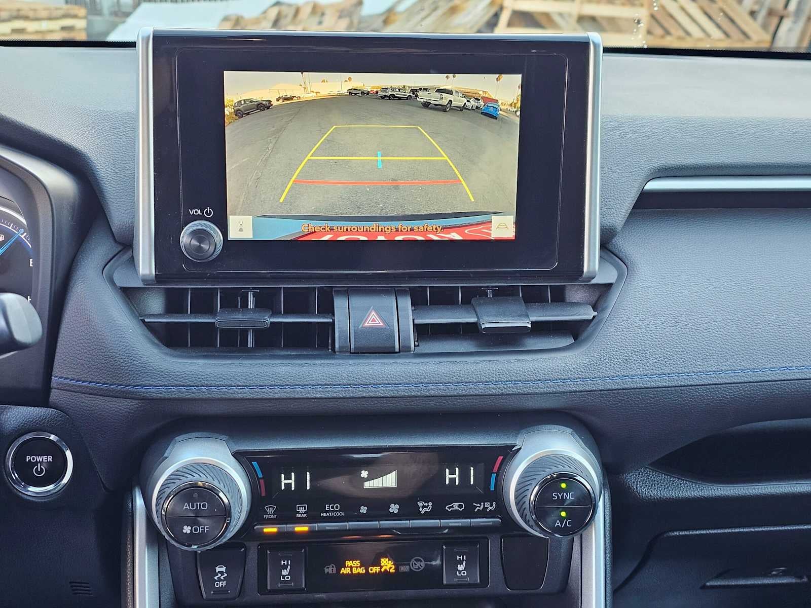 2023 Toyota RAV4 Hybrid SE