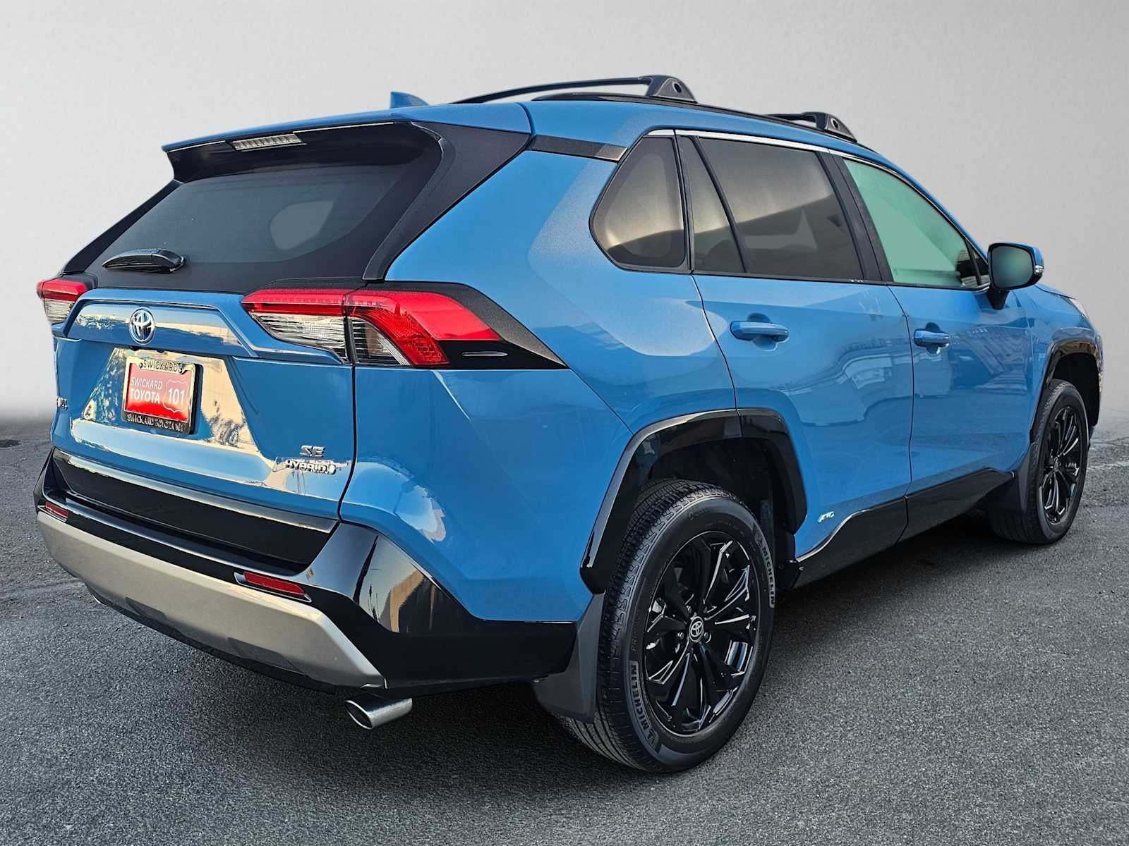 2023 Toyota RAV4 Hybrid SE