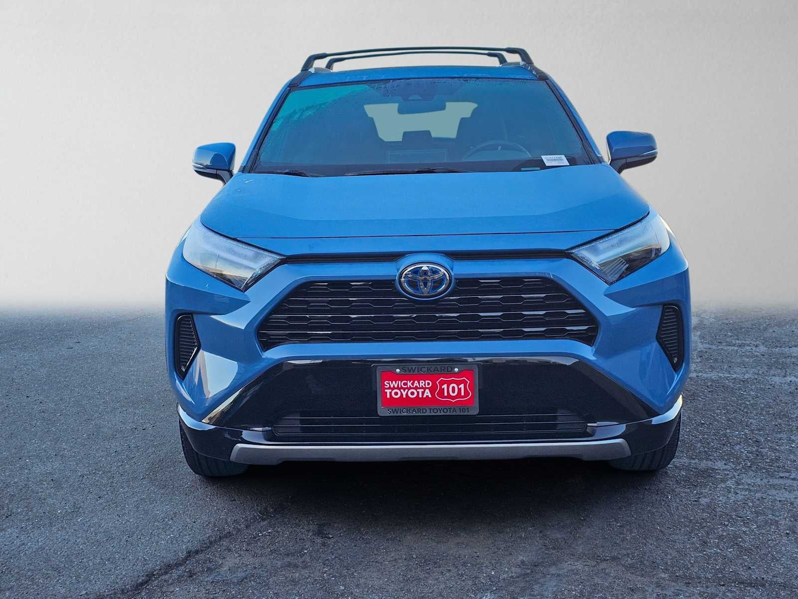 2023 Toyota RAV4 Hybrid SE