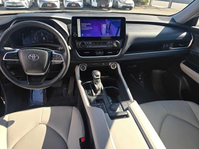 2024 Toyota Grand Highlander XLE