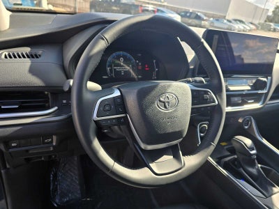 2025 Toyota Grand Highlander XLE
