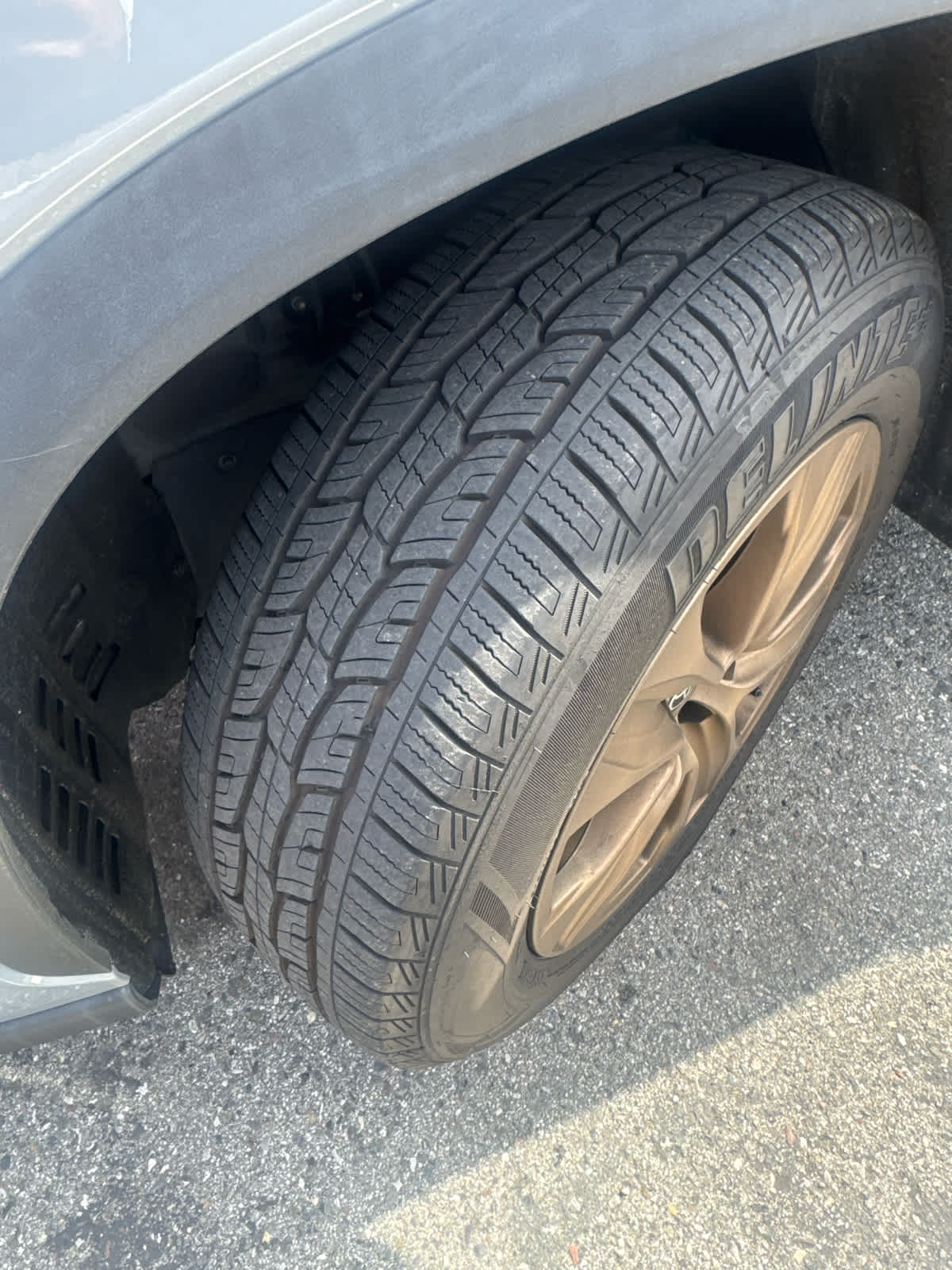 2022 Toyota Highlander Hybrid Bronze Edition