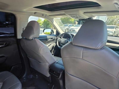 2023 Toyota Highlander Hybrid Bronze Edition