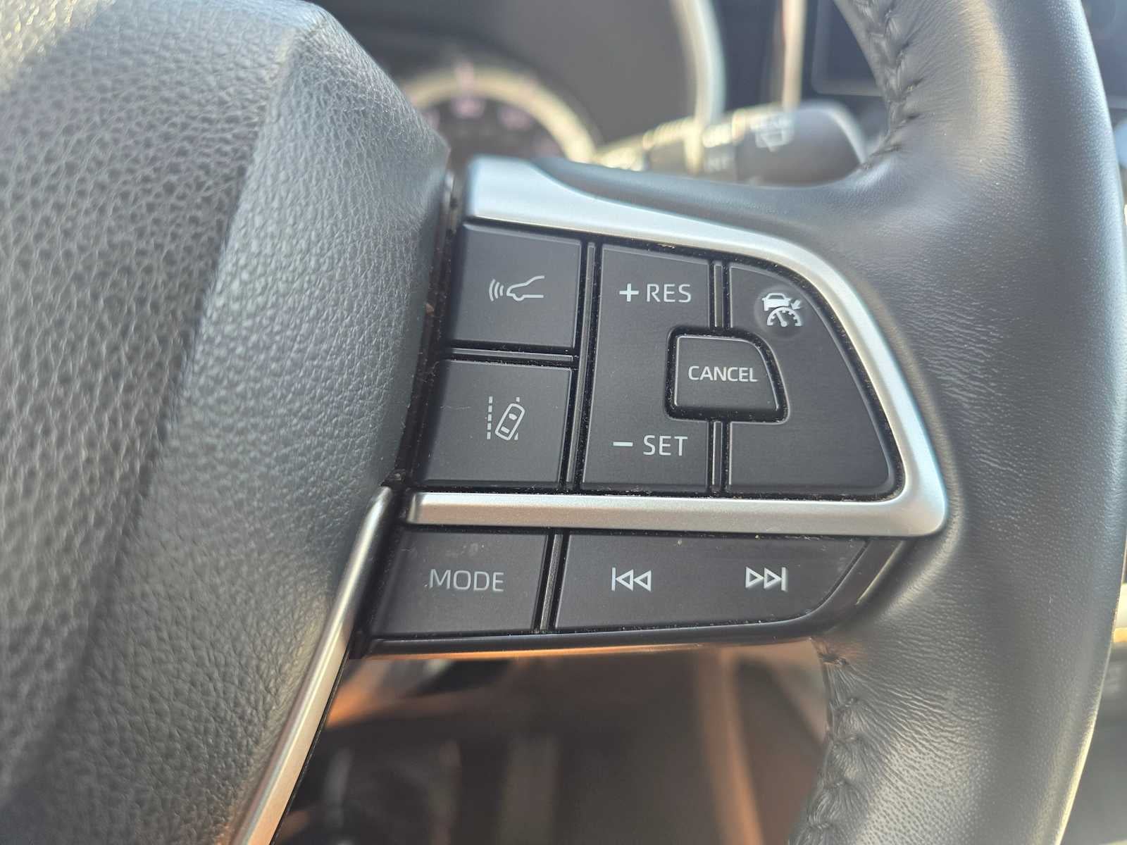 2023 Toyota Highlander Hybrid Bronze Edition