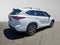 2023 Toyota Highlander Hybrid Bronze Edition