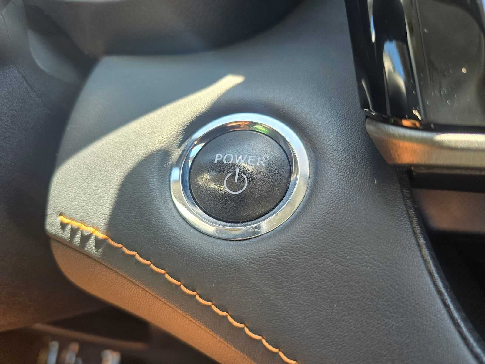 2023 Toyota Highlander Hybrid Bronze Edition