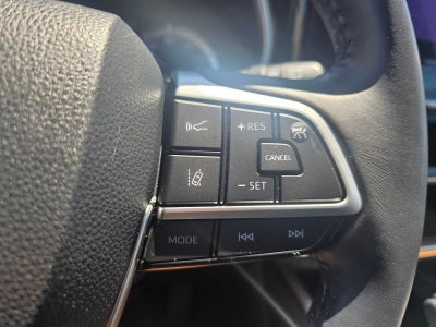 2023 Toyota Highlander Hybrid Bronze Edition