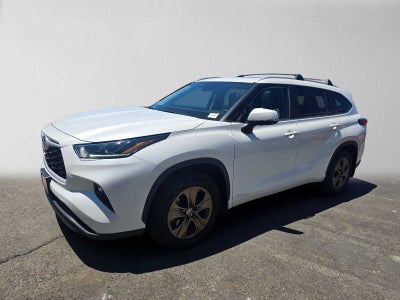 2023 Toyota Highlander Hybrid Bronze Edition