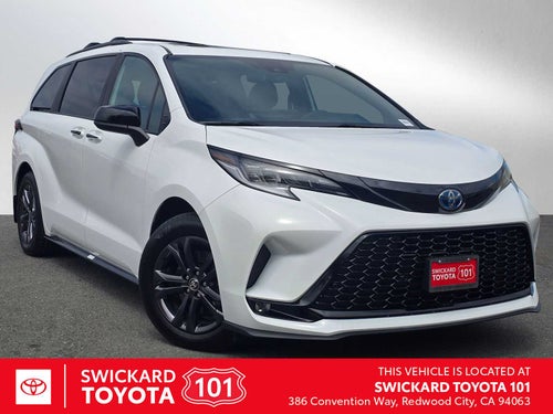 2025 Toyota Sienna XSE
