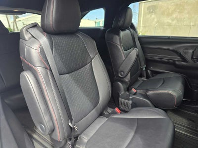 2025 Toyota Sienna XSE