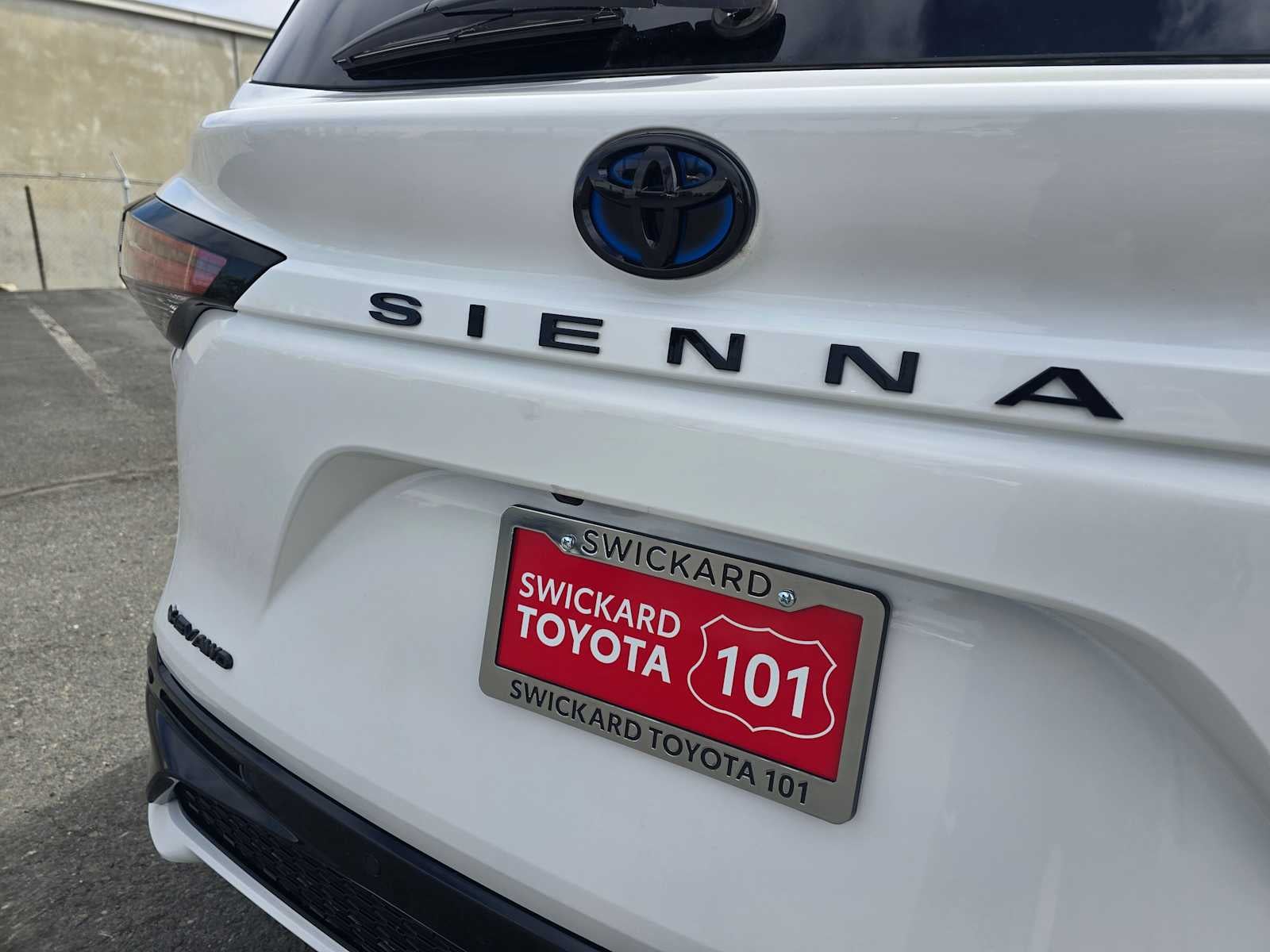 2025 Toyota Sienna XSE