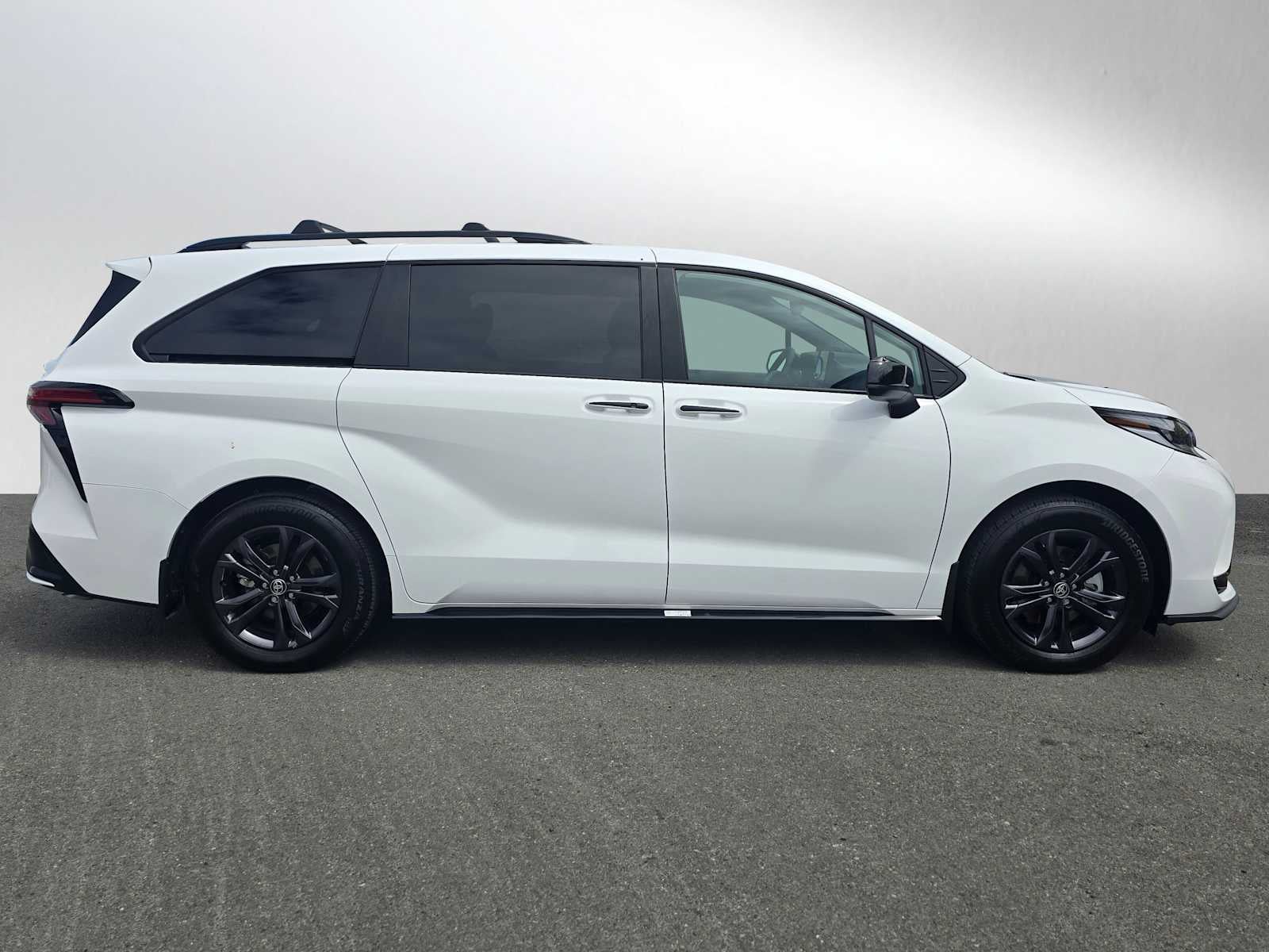 2025 Toyota Sienna XSE