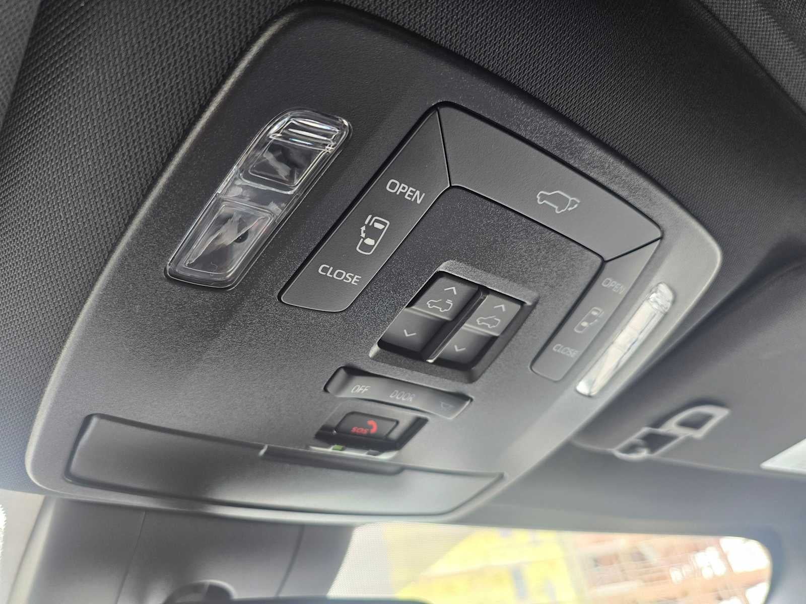 2025 Toyota Sienna XSE