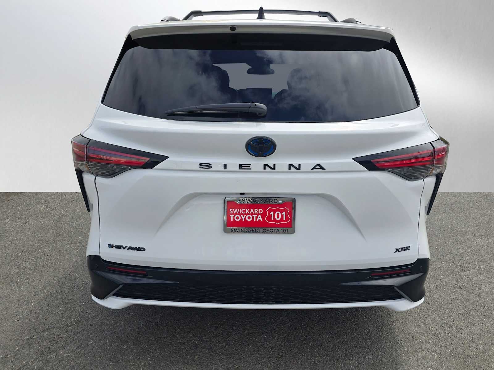2025 Toyota Sienna XSE