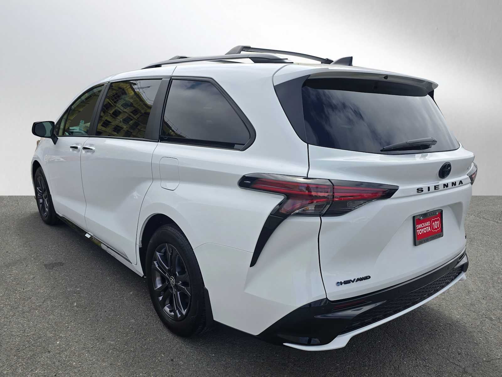 2025 Toyota Sienna XSE