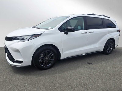 2025 Toyota Sienna XSE
