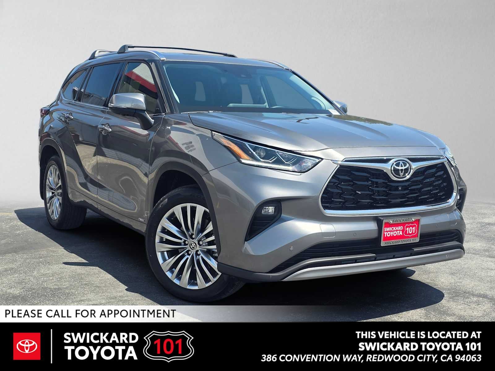 2026 Toyota Highlander Hybrid Platinum