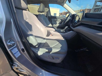 2020 Toyota Highlander Hybrid XLE