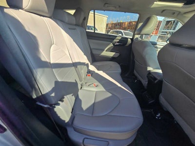 2020 Toyota Highlander Hybrid XLE