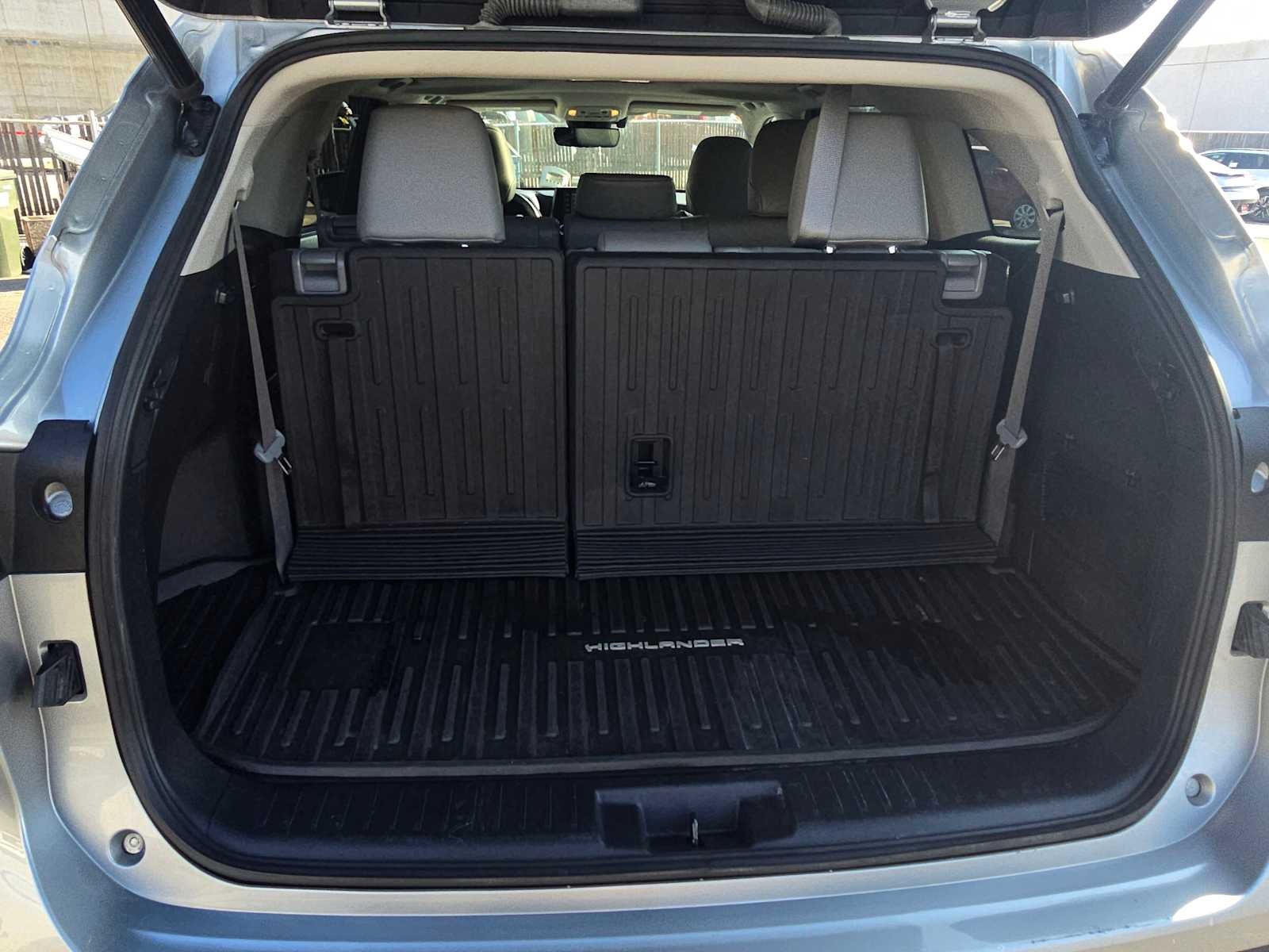 2020 Toyota Highlander Hybrid XLE