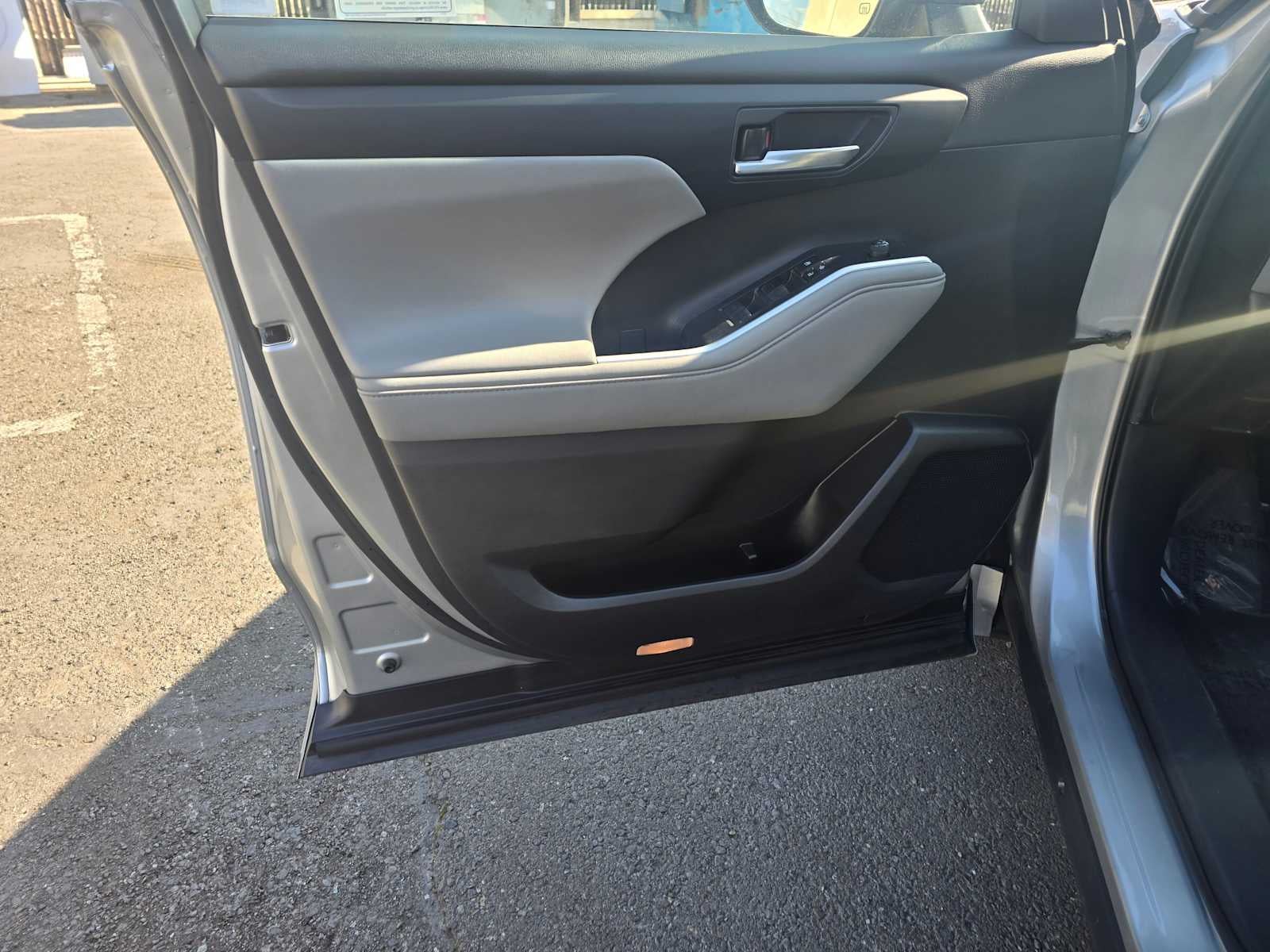 2020 Toyota Highlander Hybrid XLE