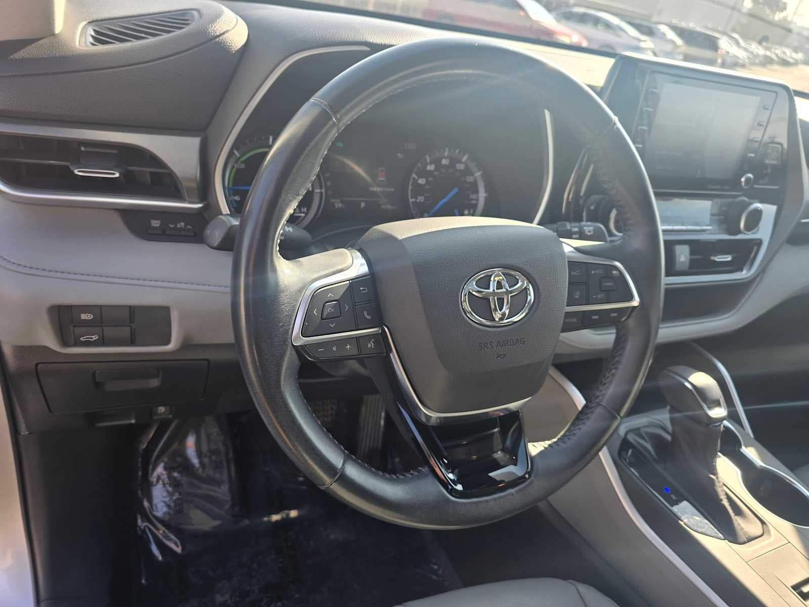 2020 Toyota Highlander Hybrid XLE