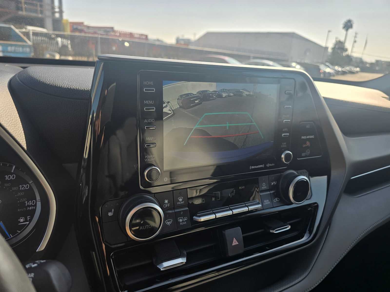 2020 Toyota Highlander Hybrid XLE