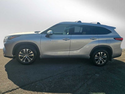 2020 Toyota Highlander Hybrid XLE